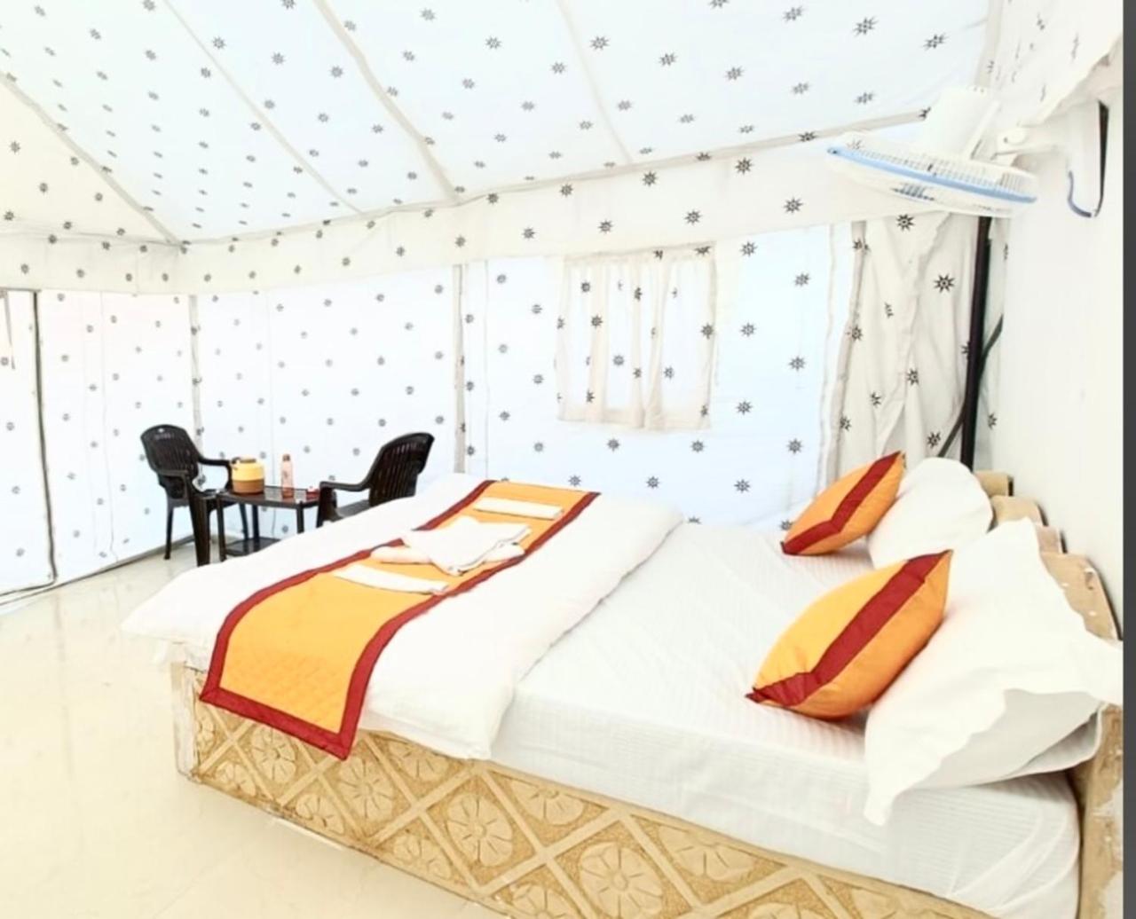 The Saffron Desert Camp Jaisalmer Zewnętrze zdjęcie